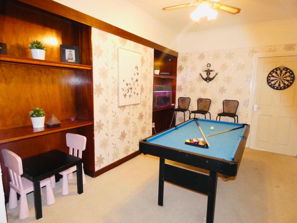 Spacious 3 Bed House With Parking & Good Transport South Norwood Zewnętrze zdjęcie